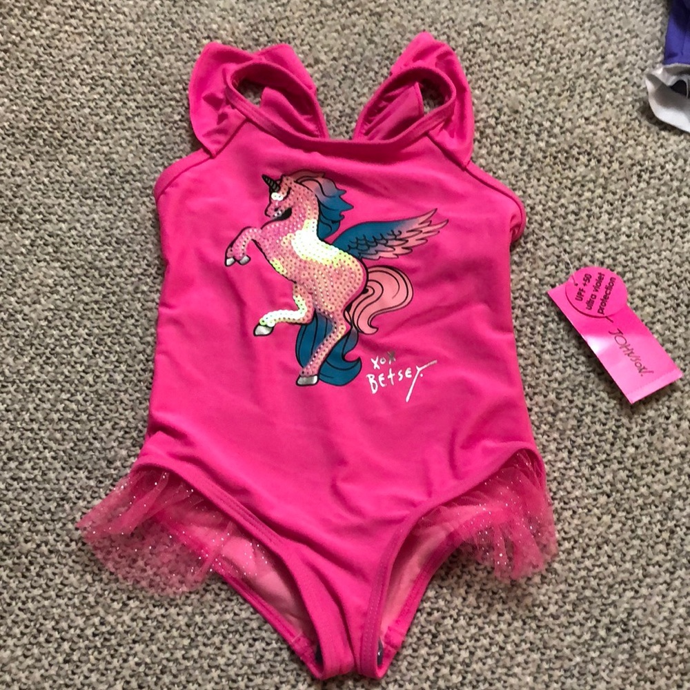 ☀️NWT BETSEY SWIM SUIT